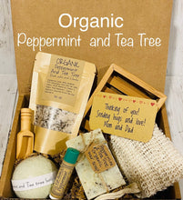 Load image into Gallery viewer, Peppermint and Tea tree Organic Spa Set