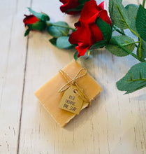 Load image into Gallery viewer, Spa Gift Set, Wild Flowers Spa Set, Birthday Gift, Gift for Her, Summer Spa Set