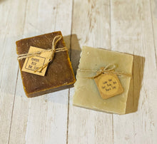 Load image into Gallery viewer, Organic Men’s Gift Box, Men’s Care Box, Father’s Day Gift, Car Air Freshener, Soap Bar, Beard Oil, Beard Oil, Essential oil