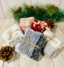 Load image into Gallery viewer, Christmas spa gift set
